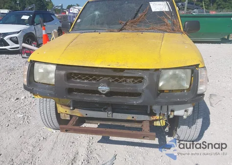 2001 Nissan Xterra z USA, uszkodzony, nr VIN 5NIED28Y81C591884